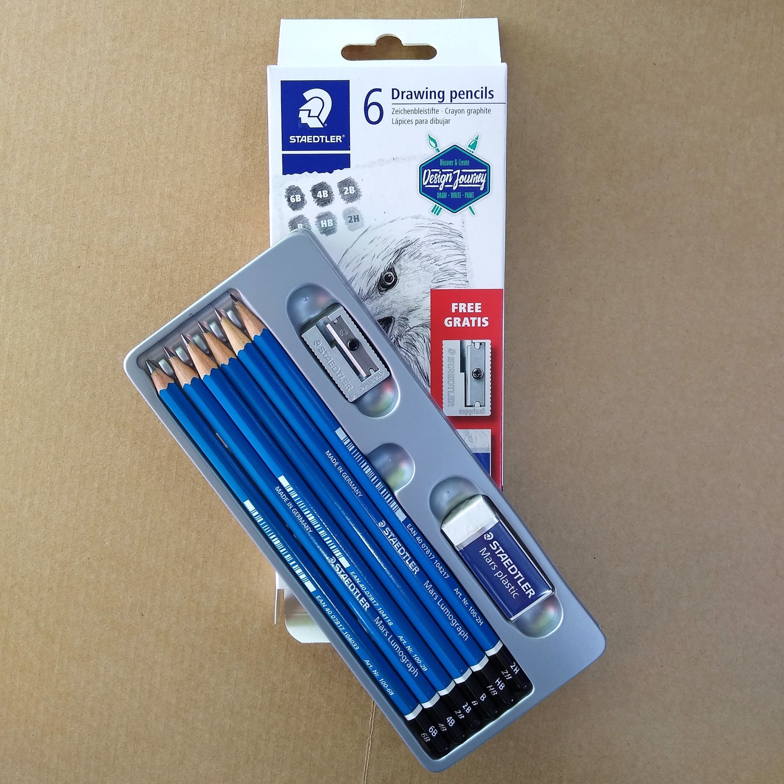 Caja de lápices staedtler 6 und +taj+borr gratis