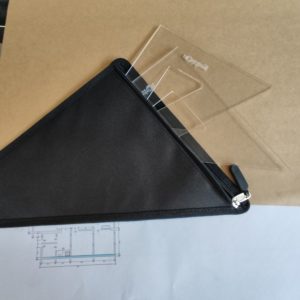 Estuche para escuadra